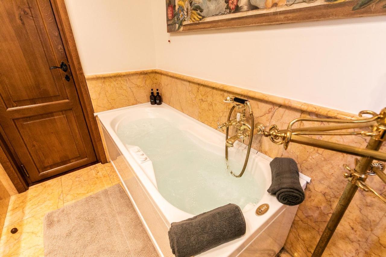 Klimt - Jacuzzi 5 Star - Luxury Design Apartment Milan Extérieur photo