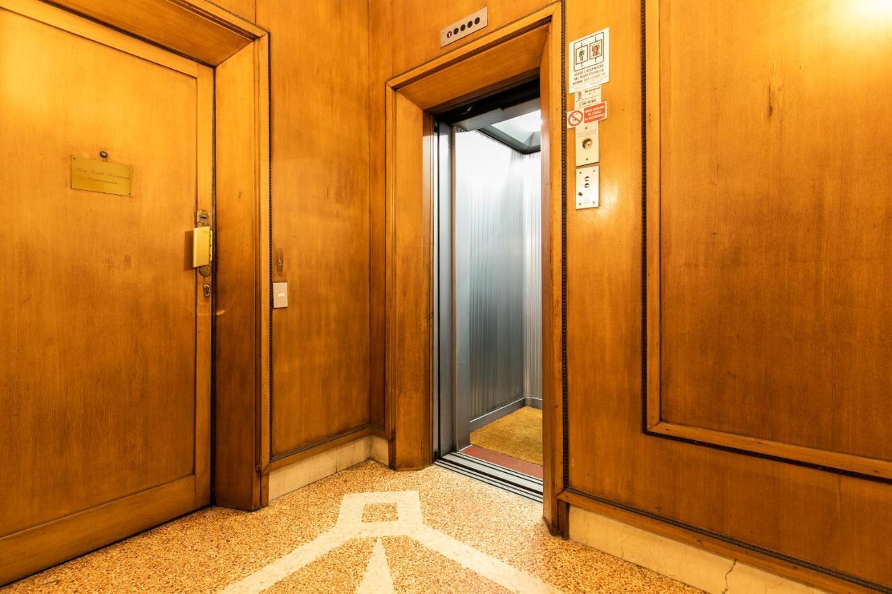 Klimt - Jacuzzi 5 Star - Luxury Design Apartment Milan Extérieur photo