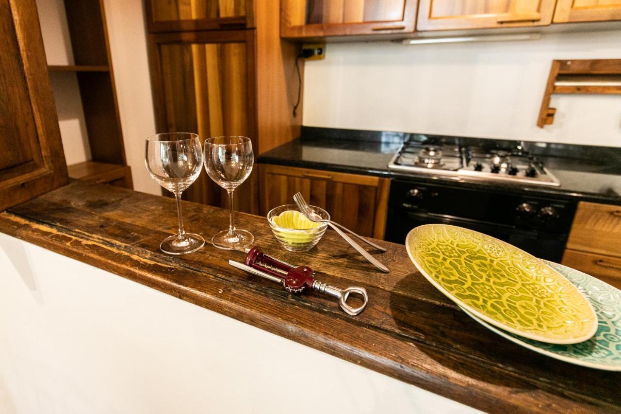 Klimt - Jacuzzi 5 Star - Luxury Design Apartment Milan Extérieur photo