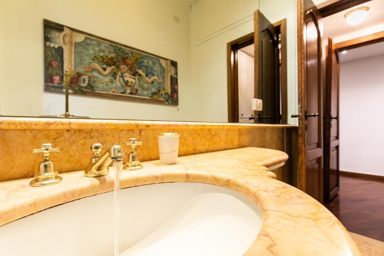 Klimt - Jacuzzi 5 Star - Luxury Design Apartment Milan Extérieur photo