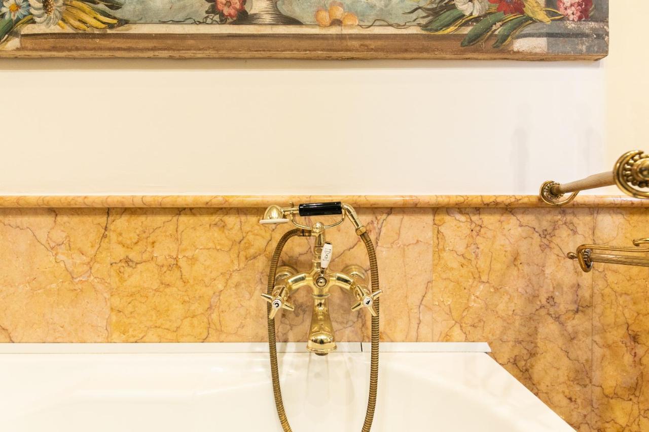 Klimt - Jacuzzi 5 Star - Luxury Design Apartment Milan Extérieur photo
