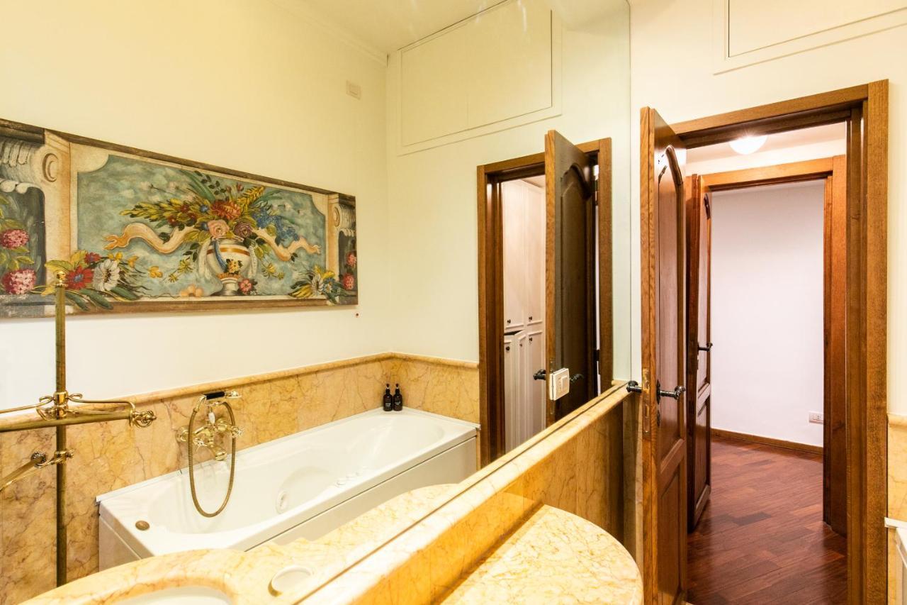 Klimt - Jacuzzi 5 Star - Luxury Design Apartment Milan Extérieur photo