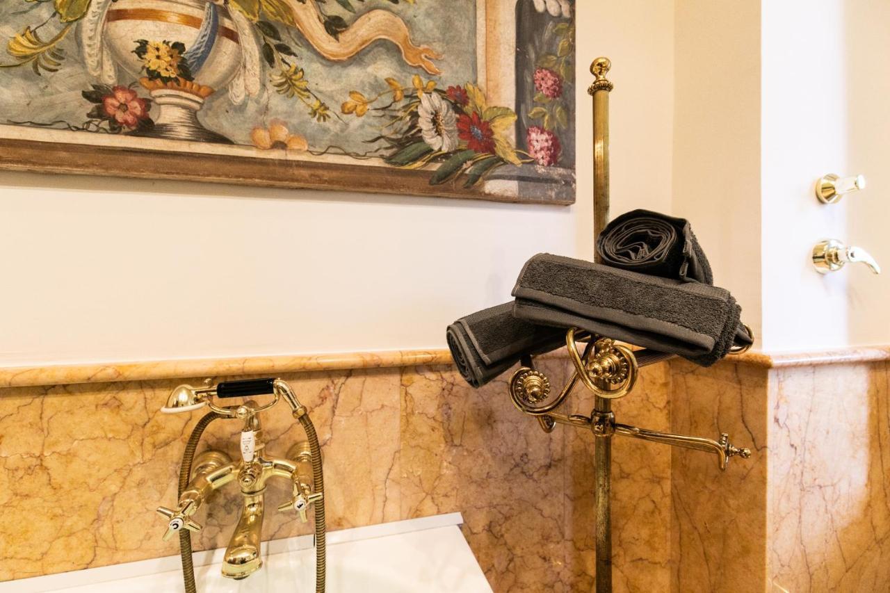 Klimt - Jacuzzi 5 Star - Luxury Design Apartment Milan Extérieur photo